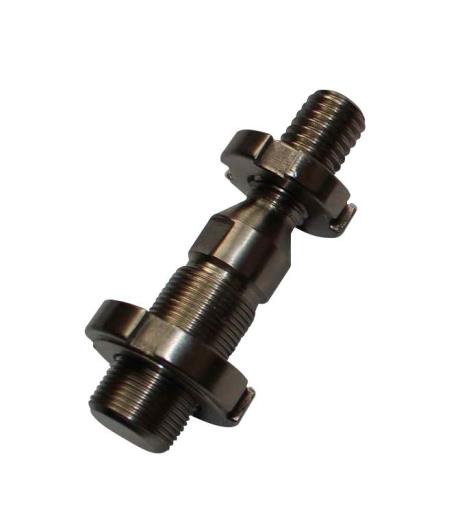 Small to large male thread step-up adapter